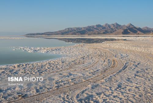 خشک شدن دریاچه ارومیه به سبب سیاست های غلط